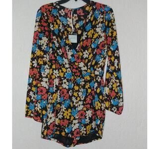 Pearle 88 Multicolored Floral Long Sleeve Romper Size S‎